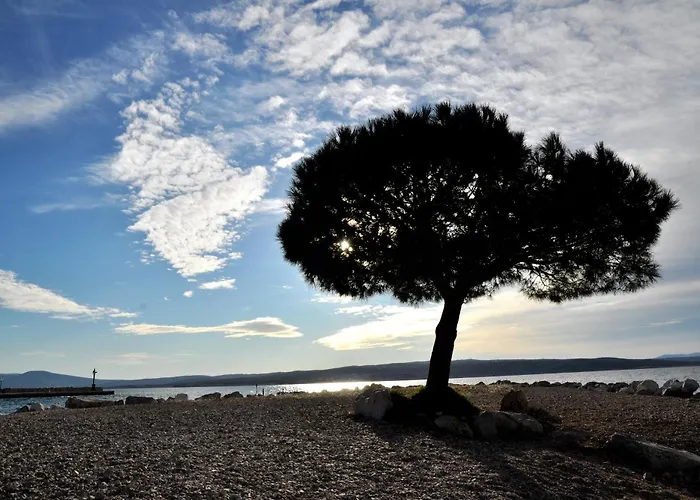 Zagreb 2* Crikvenica